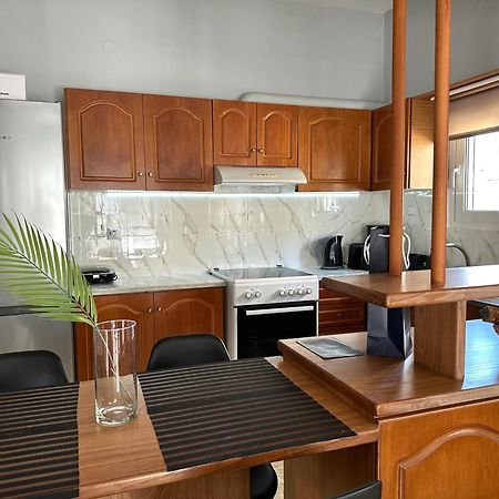 W Pearl Suite Nea Peramos  Exterior photo